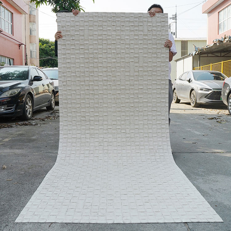 Mosaico in pietra flessibile lavata ad onda